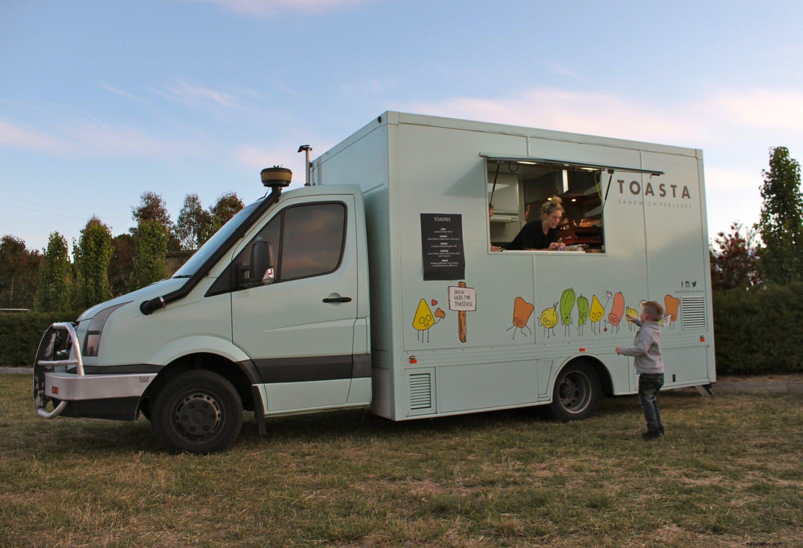 10 of the World s Coolest Food Trucks: Stories, Recipes, and Global Flavors