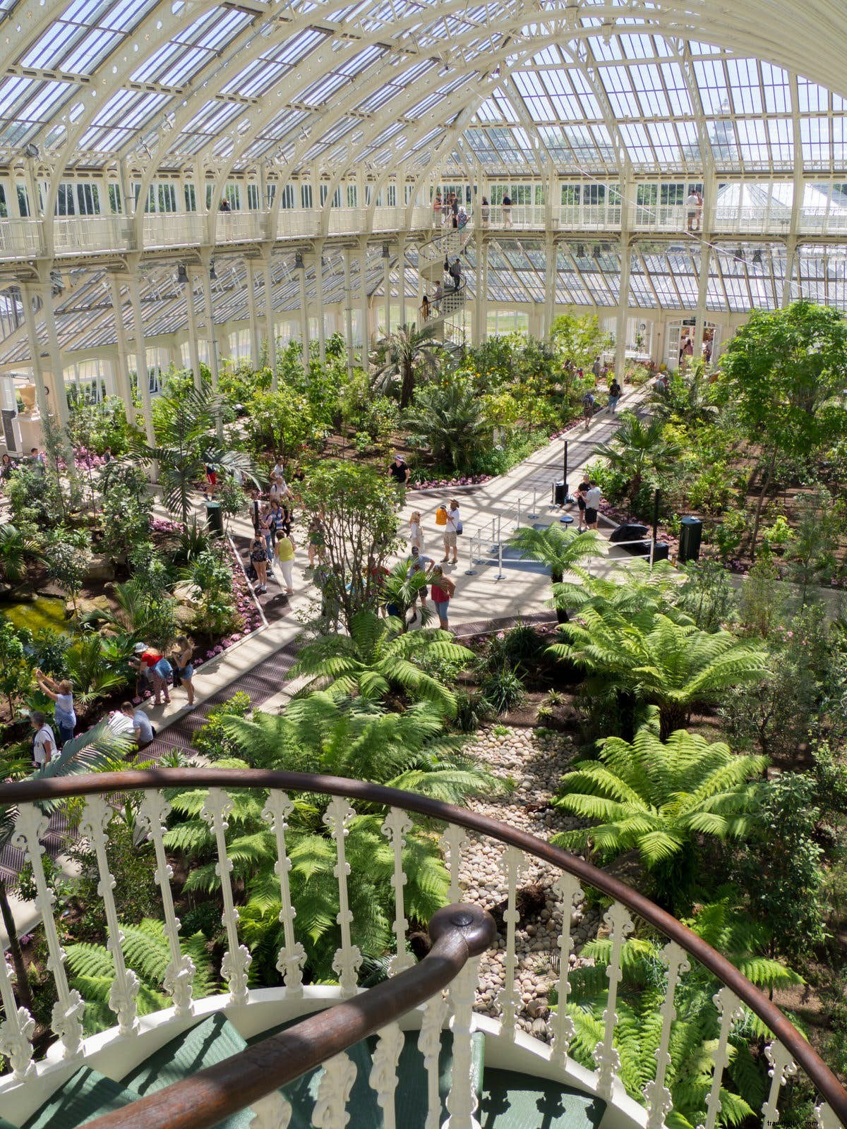 World s Top Botanical Gardens: Stunning Destinations for Nature Lovers