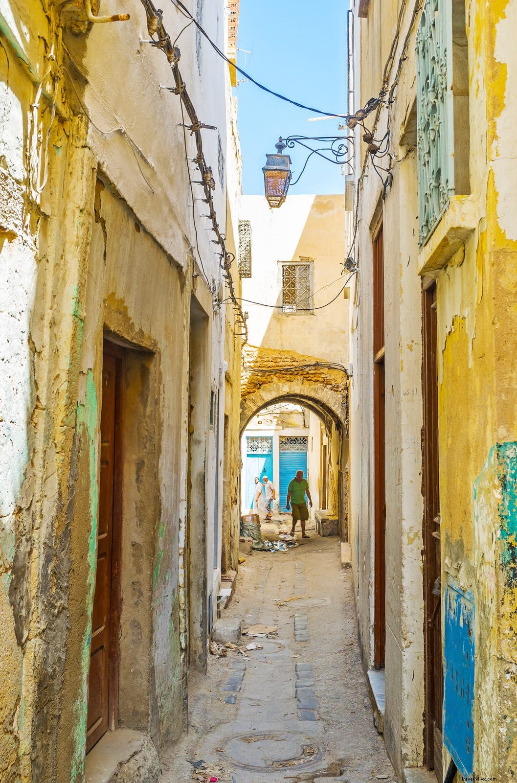 Discover Sfax s Historic Medina: Top Attractions, Cafes, Eateries, and Vibrant Souks
