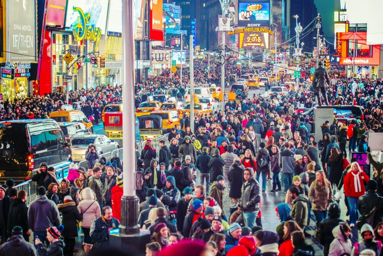 Paradise on a Budget: Lonely Planet Experts Share Real Stories of Affordable Bliss