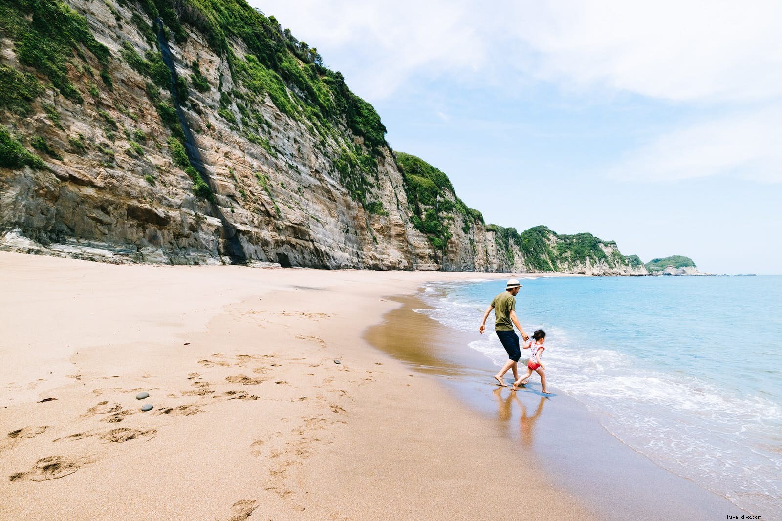 How to Keep Romance Alive on Family Vacations with Kids