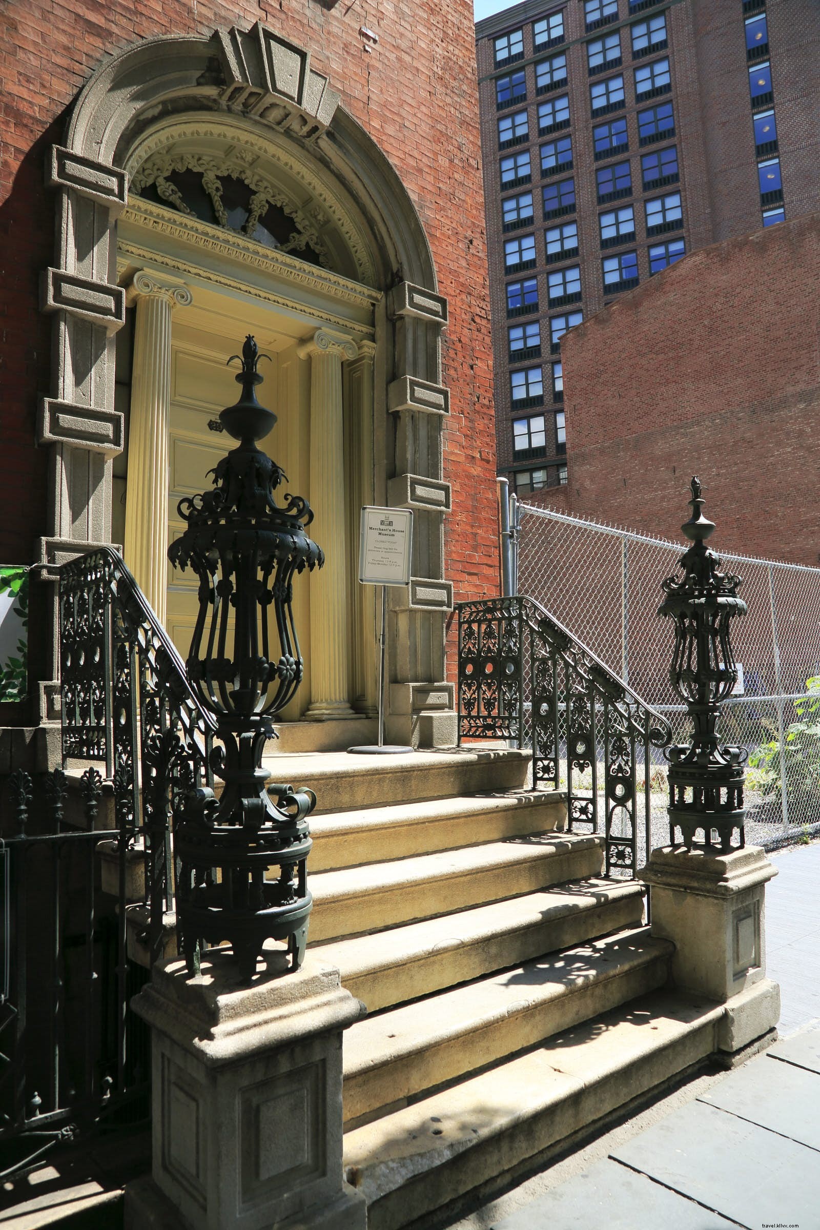 World s Spookiest Cities: Haunted Hotels, Dark Histories, and Chilling Attractions