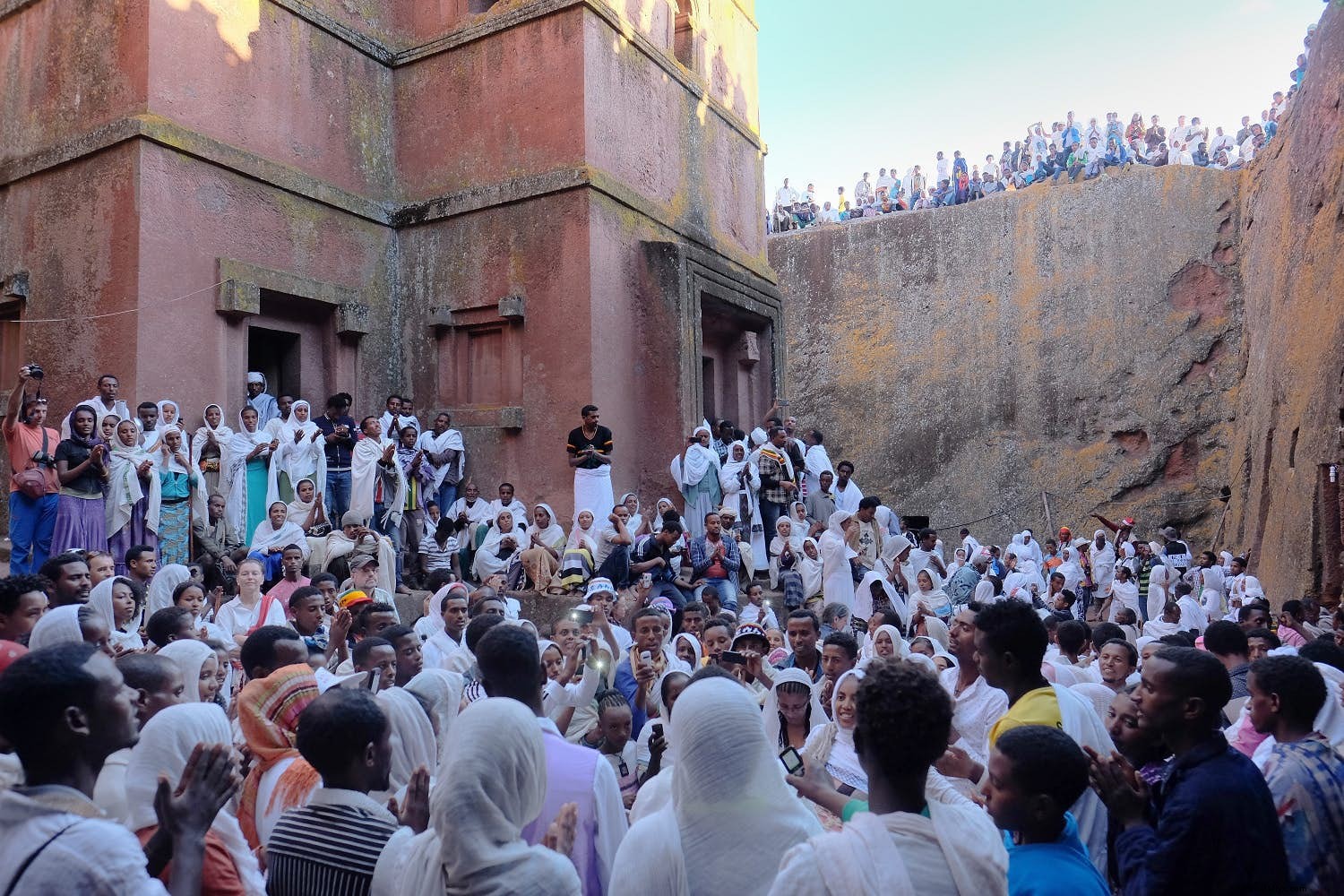 Top Cultural Destinations to Visit in January: Festivals, Temples, and Balls