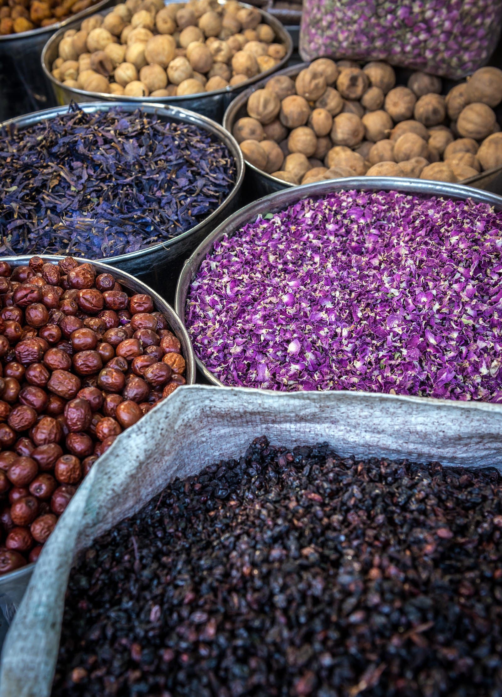 Explore the World s Premier Spice Markets: Vibrant Flavors and Cultural Gems