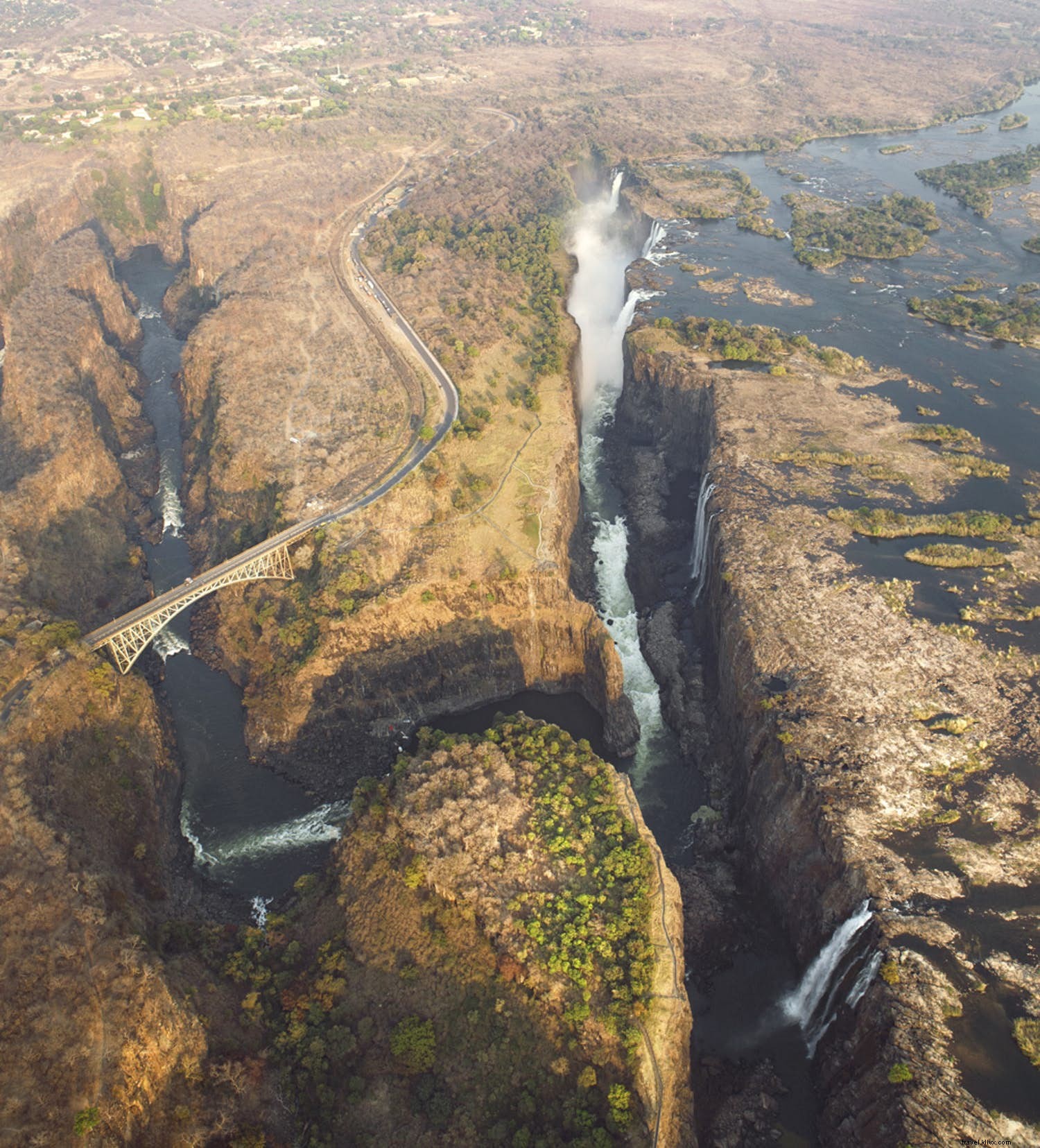 Tracing the Zambezi: A Journey Through Southern Africa s Mythical River and Wildlife Wonders