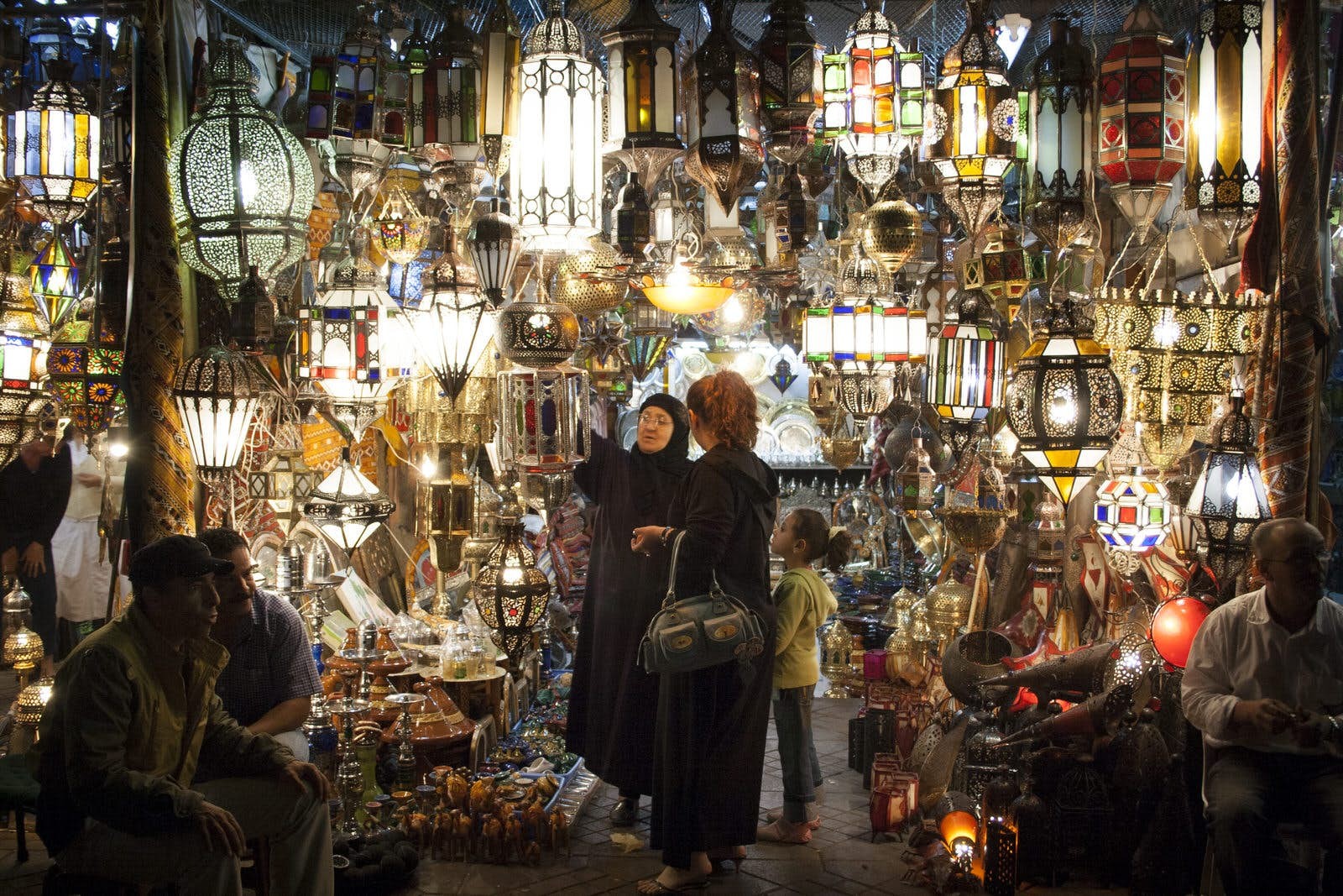 Ultimate Shopping Guide to Marrakesh: Souks, Boutiques, and Design Districts