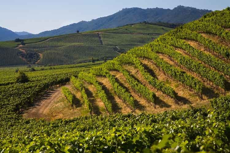 10 Timeless Honeymoon Destinations for Unforgettable Romance