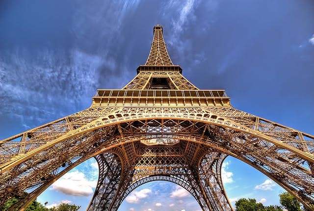 Iconic Tourist Destinations Worth Braving the Crowds: From Angkor Wat to Uluru