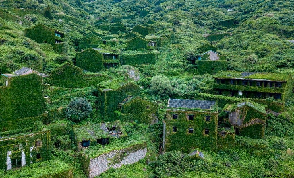 7 Eerie Abandoned Places Around the World: Haunting Sites Worth Visiting