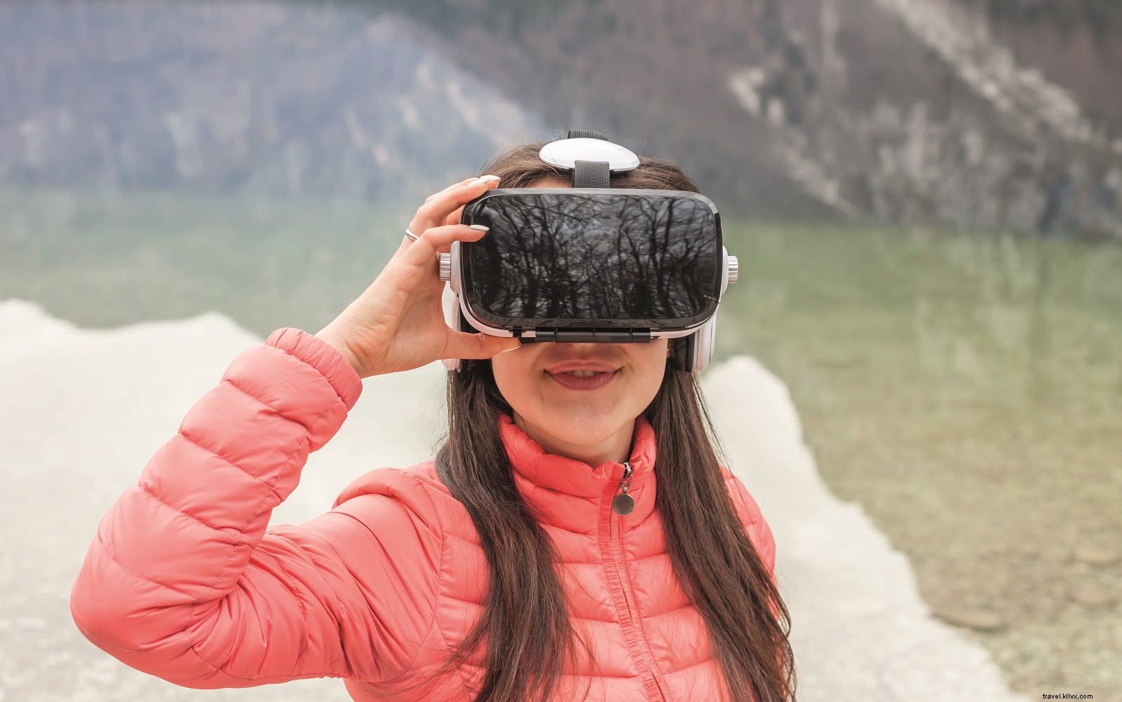 2019 Travel Trends: How VR and AR Are Revolutionizing Attractions