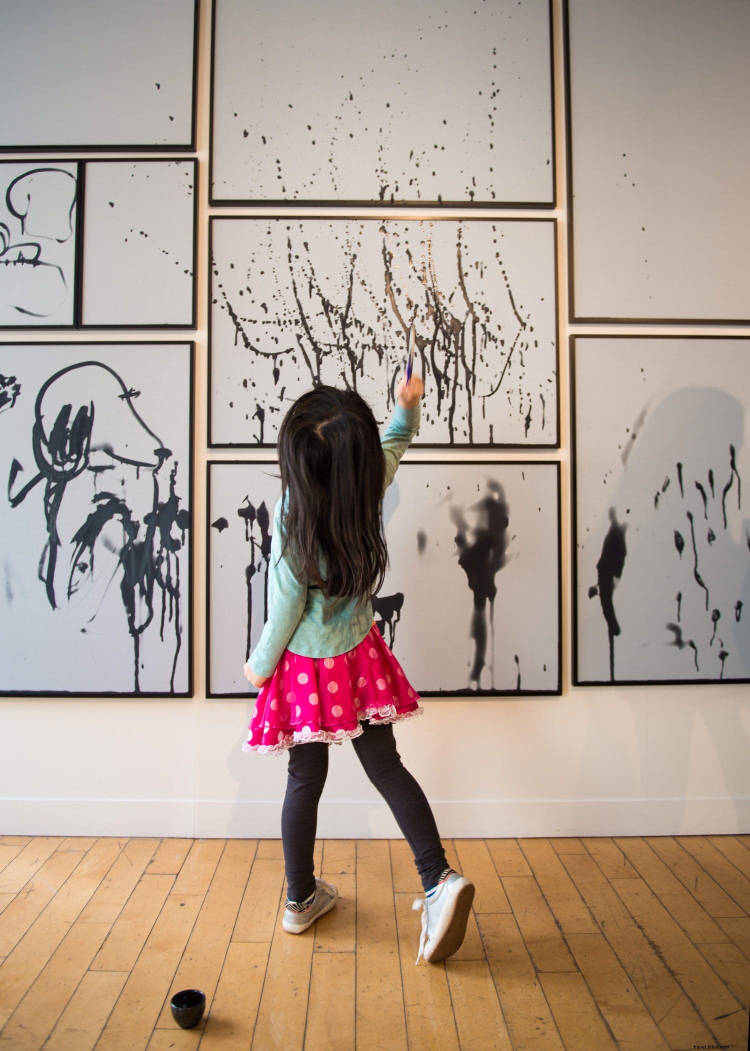 11 Kid-Friendly Art Galleries Worldwide: Perfect for Creative Family Outings