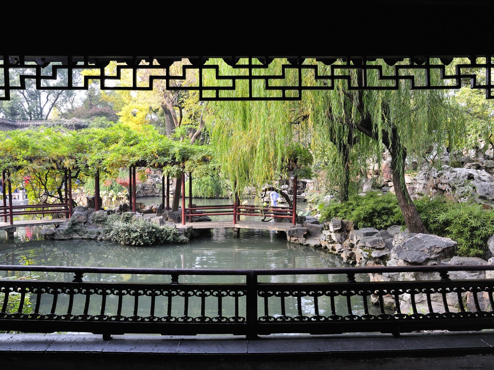 Suzhou s Classical Gardens: Timeless Retreats of Elegance and Serenity