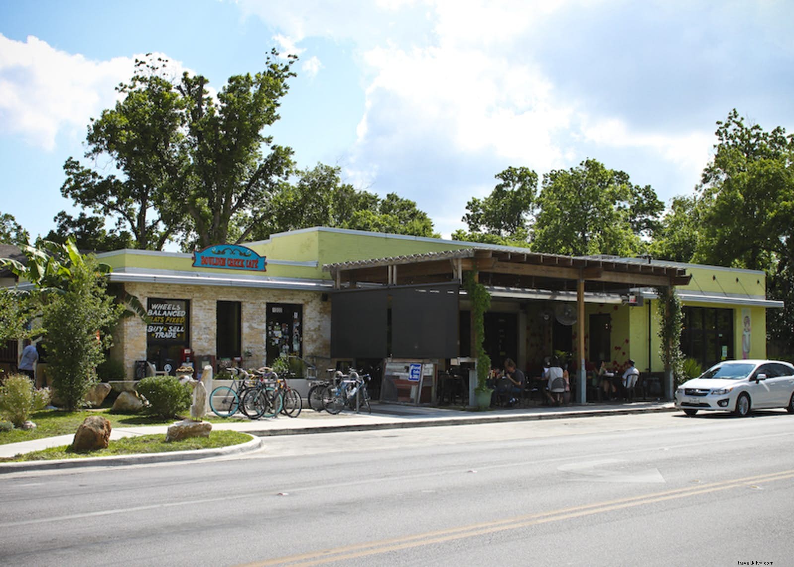 Top Vegan and Vegetarian Dining Spots Worldwide: 2018 Travel Trends for Plant-Based Adventurers