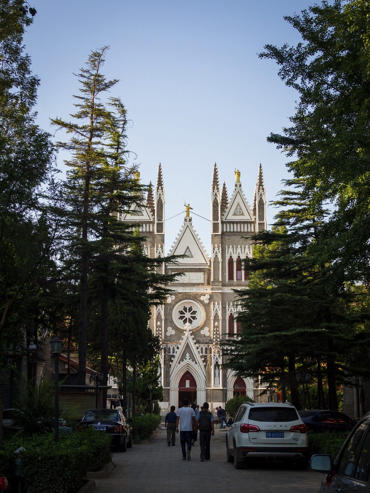 Xisi: Beijing s Emerging Hutong Neighborhood – Historic Gems and Local Eats