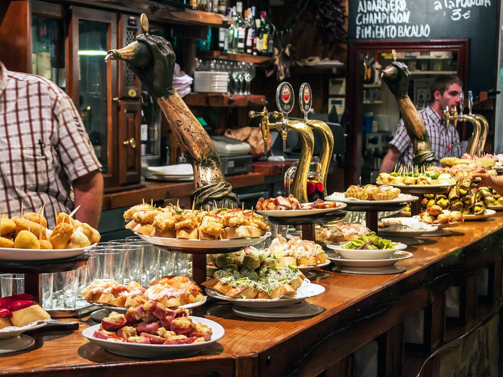 Top December Destinations for Food and Drink Lovers