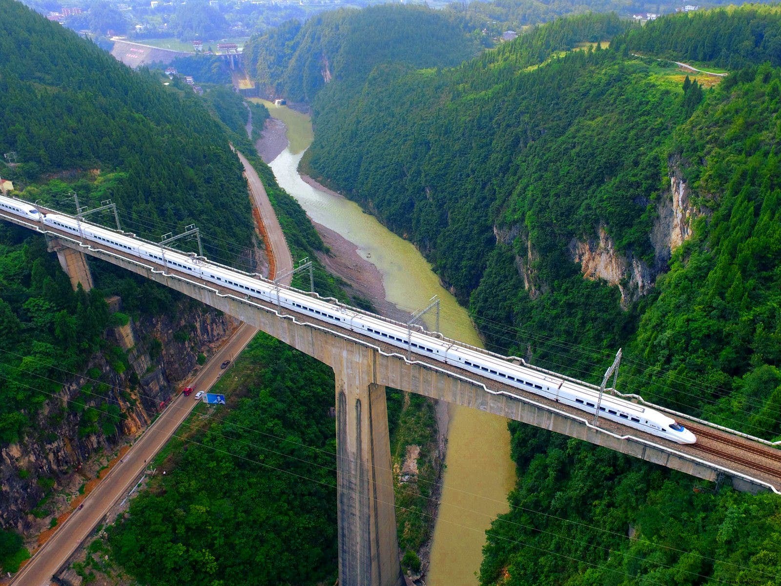 China s Most Epic High-Speed Rail Journeys: Top Routes and Essential Tips