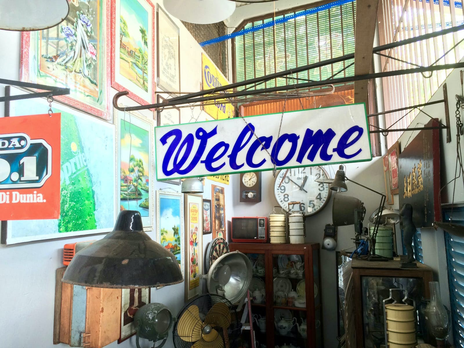 Discover Melaka City s Revitalized Riverside: History, Art, and Modern Attractions