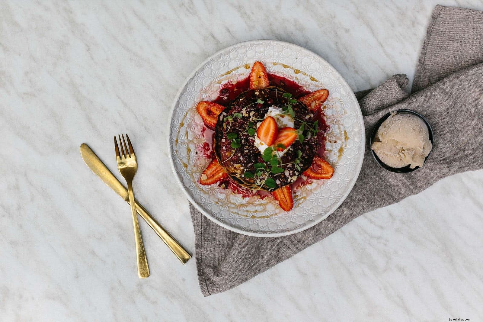 Superfood Cities: Top Healthy Dining Spots Worldwide