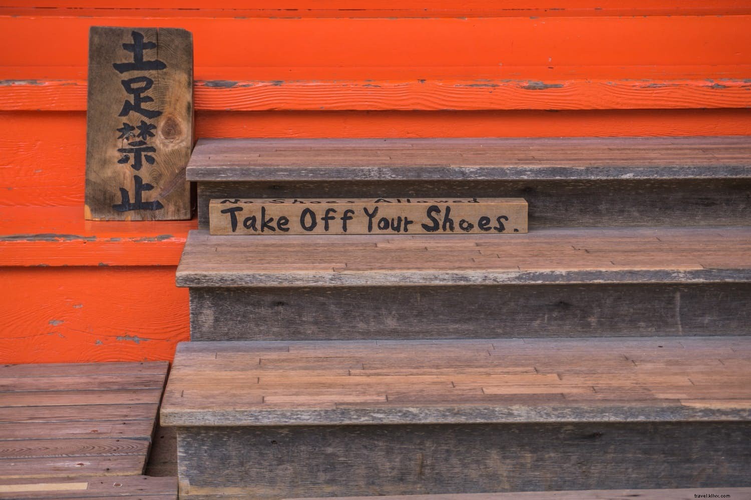 Japan Etiquette Guide: Essential Dos and Don ts for First-Time Travelers