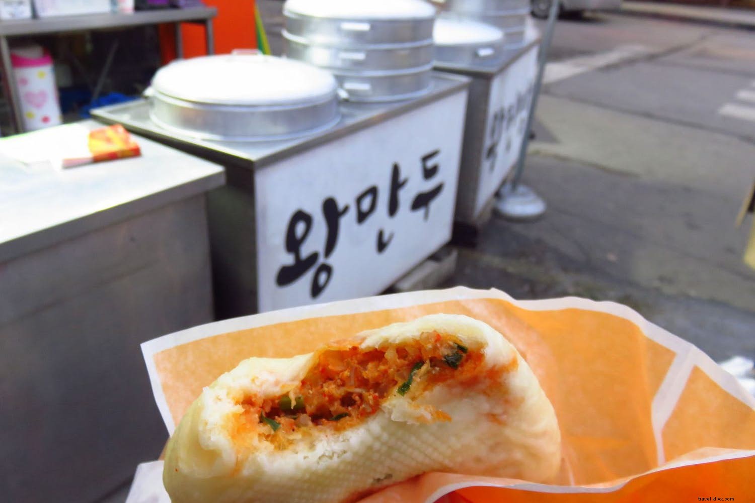 Ultimate Guide to Korean Street Food: Must-Try Delights for Hungry Travelers