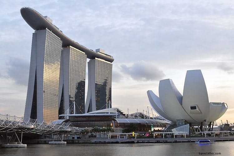 Singapore s Futuristic Marina Bay: A Glimpse into Tomorrow s Innovations