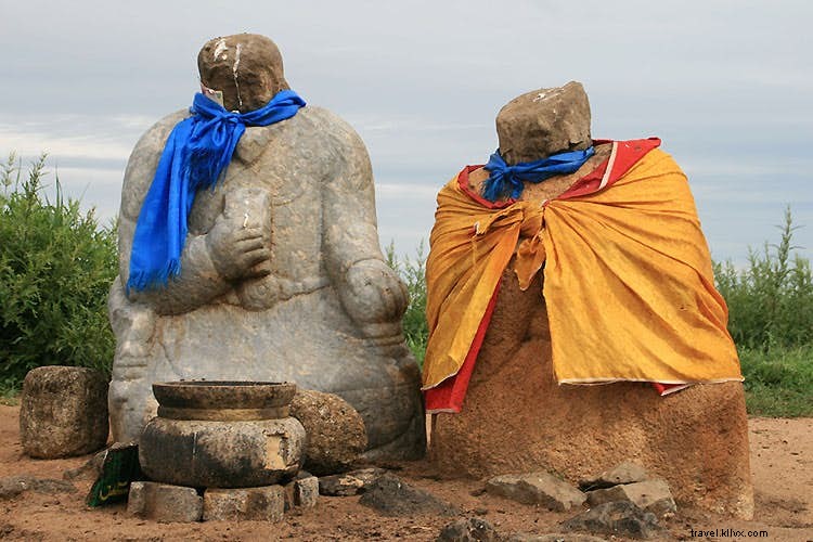 Discover Eastern Mongolia: A Clockwise Journey Through Remote Wilderness and Chinggis Khan s Legacy