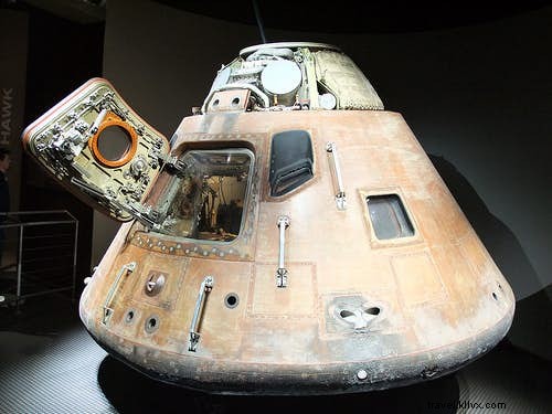 Top 11 Iconic Space Travel Destinations for Enthusiasts