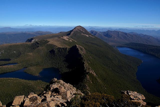 5 Hidden Gems in Iconic Destinations: Escape Crowds for Authentic Adventures