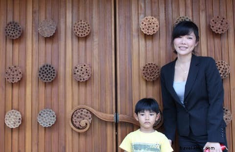 Expert Guide: Spotting Authentic Jade in Taipei – Tips from a Senior Gemologist