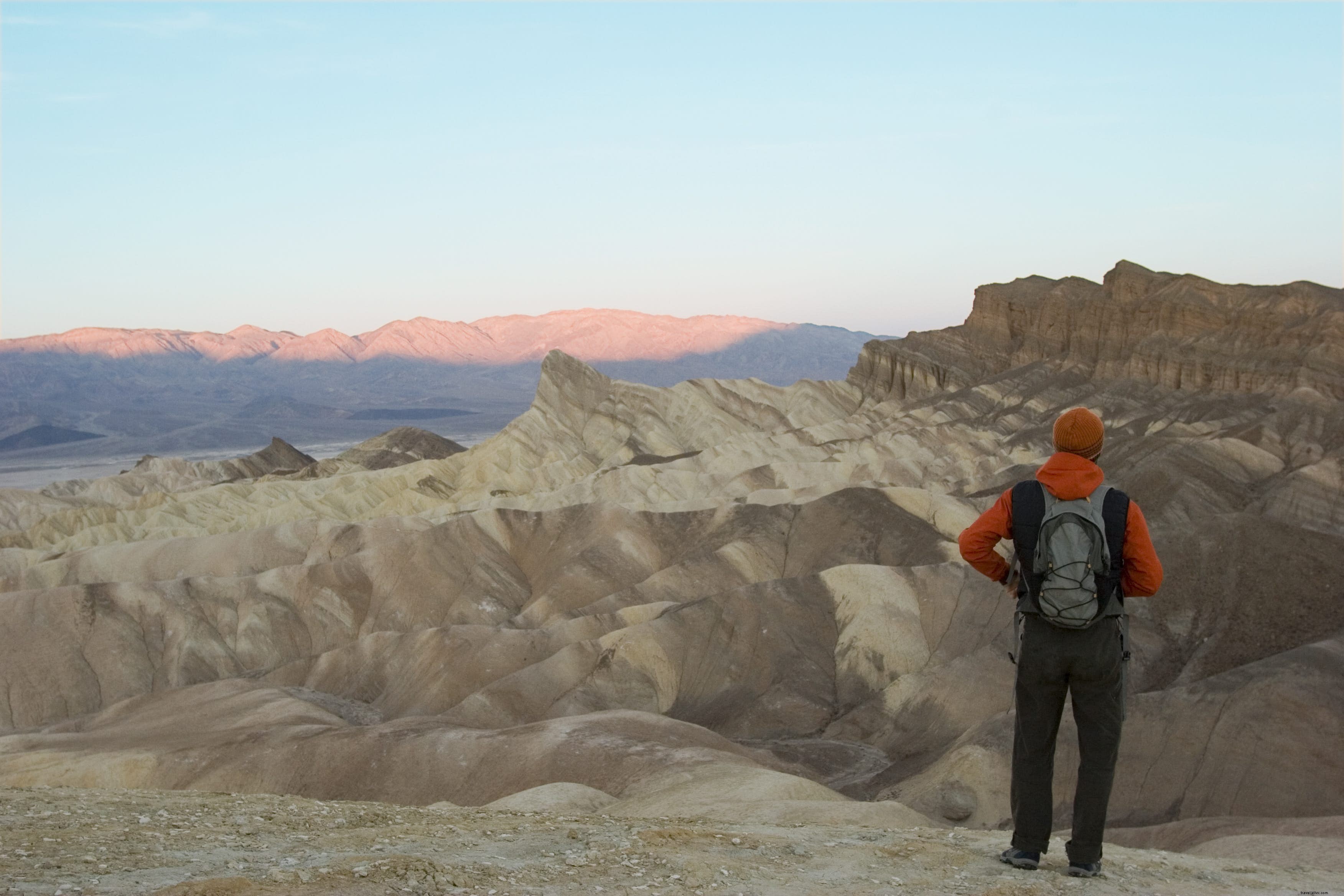 Death Valley National Park: Ultimate Guide to Highlights, Hikes, and Visitor Tips