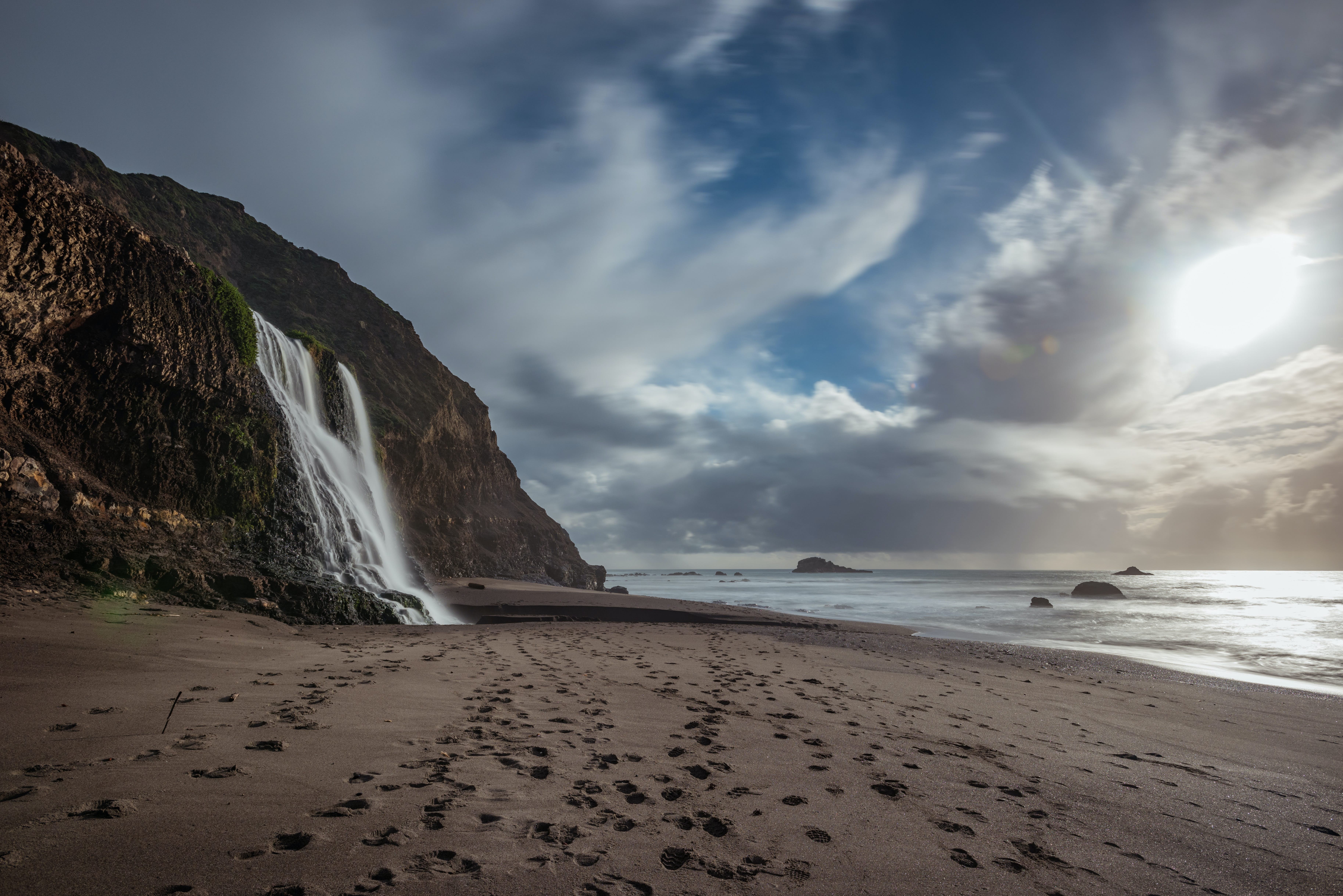 Point Reyes National Seashore: Beaches, Hiking Trails, History & Wildlife Guide