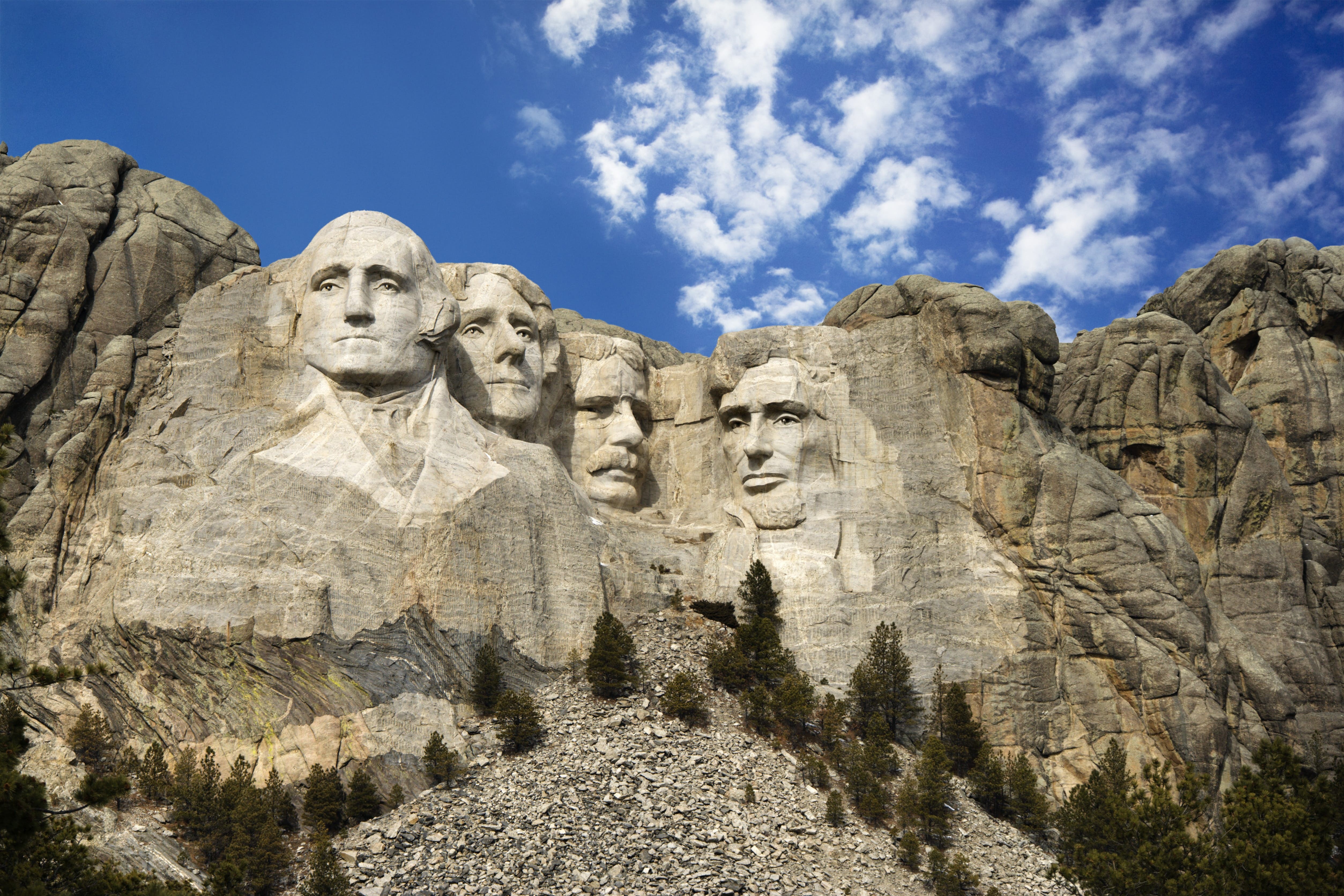 Mount Rushmore National Memorial: Ultimate Visitor Guide to South Dakota s Iconic Landmark