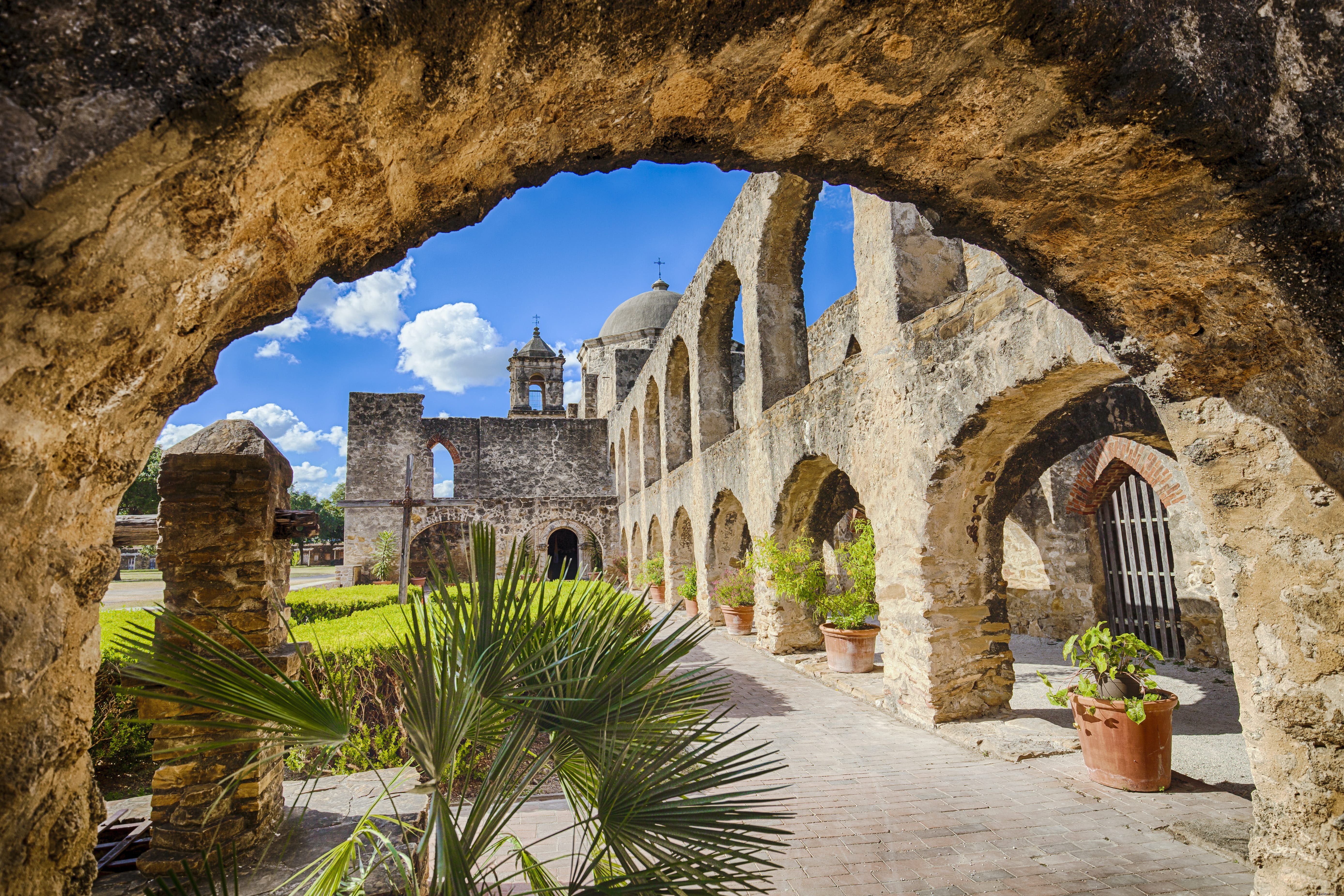 Mission San José: The Queen of San Antonio s Historic Missions