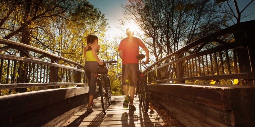 Top 10 U.S. Destinations for Stunning Fall Foliage