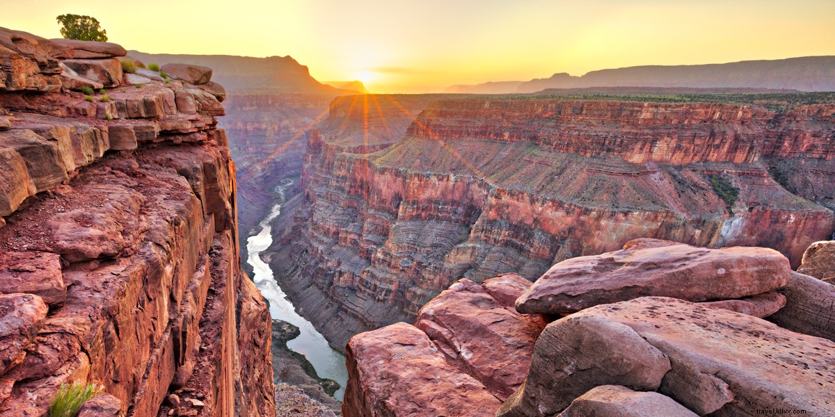 Ultimate Guide: Top National Park Sites Near Every Sun Country U.S. Destination