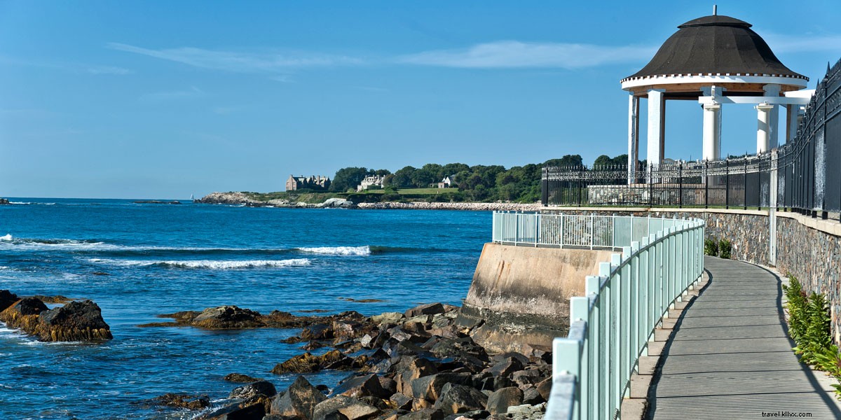 The Ultimate Long Weekend Guide to Newport, Rhode Island: Gilded Age Mansions, Cliff Walk & More