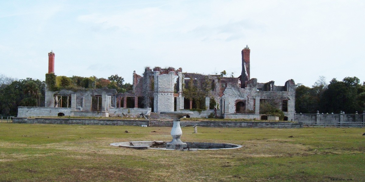 Cumberland Island: Georgia s Untamed Barrier Island Paradise