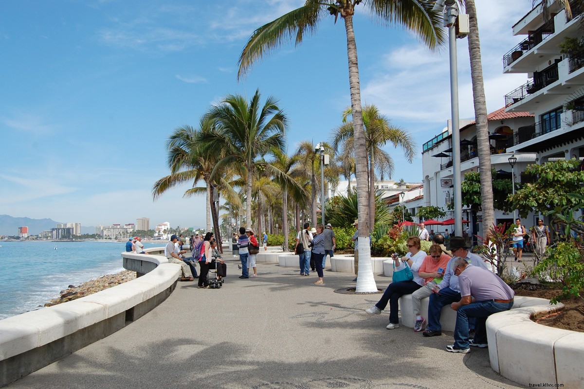 Top 5 Highlights of Puerto Vallarta s Iconic Malecón Boardwalk