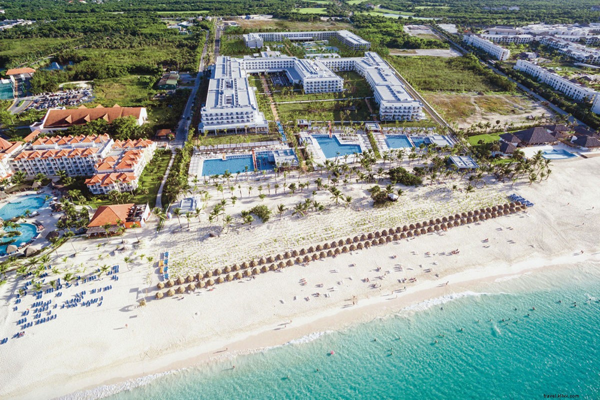 Hotel Riu Republica: Adults-Only Punta Cana Resort for the Young at Heart