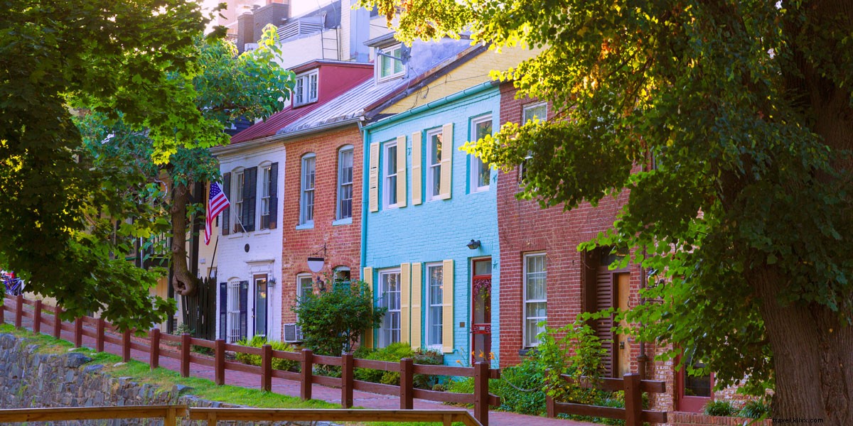 Top 5 Must-Visit Neighborhoods in Washington, DC: A Local s Guide to Nightlife and Dining