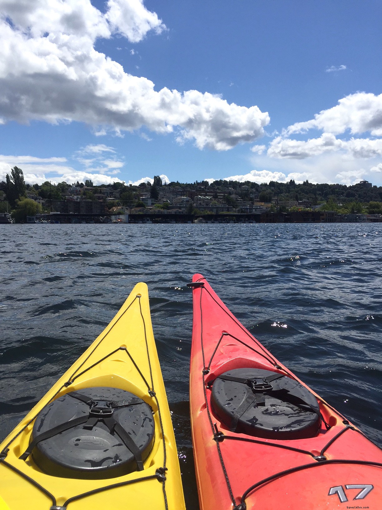 Seattle s Local Favorites: Insider Guide by Chelsea Lankford, Sun Country Explorer