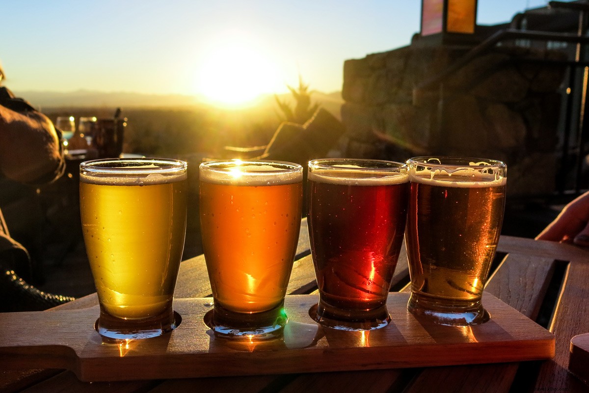 Cheers to Layovers: 5 Top Airport Bars for Craft Beer Enthusiasts