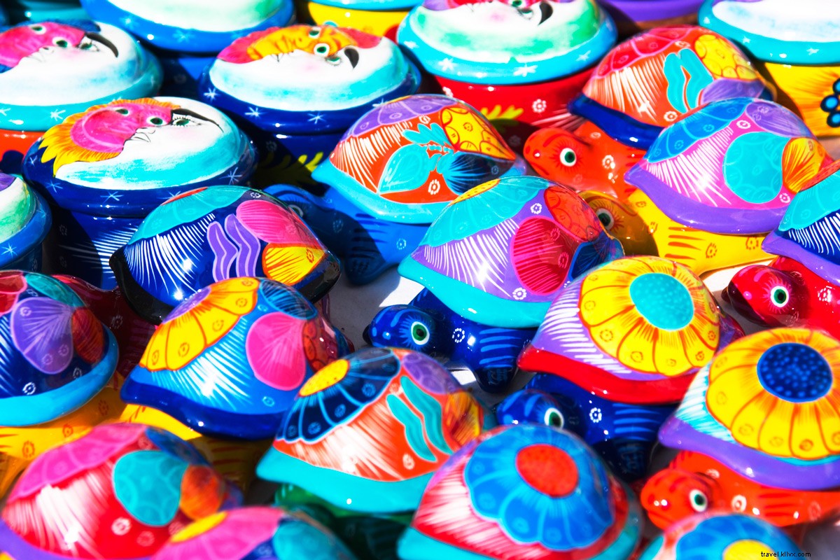 Top 5 Airports for Last-Minute Souvenirs: Unique Local Treasures