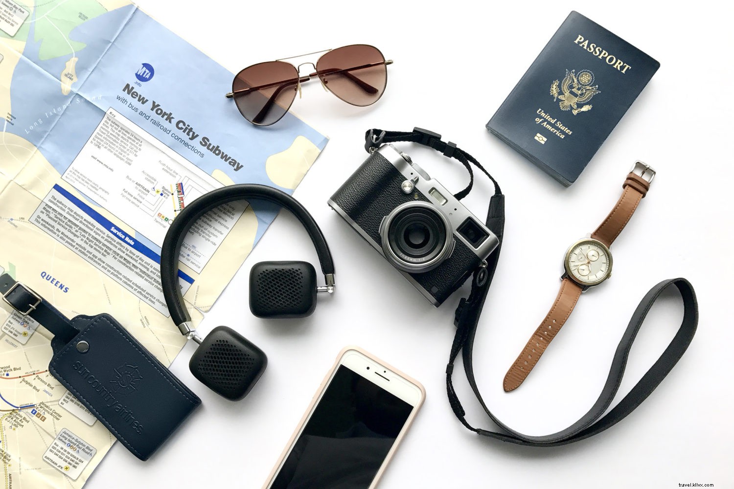 10 Essential Packing Items for Fall Travel: Prepare for Unpredictable Weather