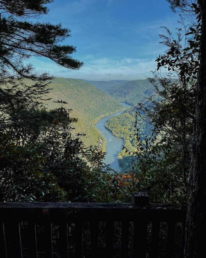 5 Compelling Reasons to Visit Grandview in New River Gorge This Fall