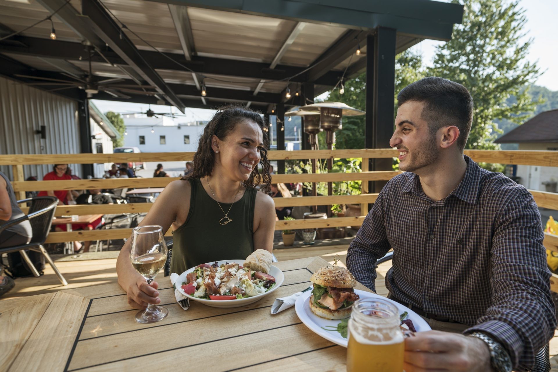 West Virginia Farm-to-Table Road Trip: A Food Lover s Itinerary Through Fresh Flavors