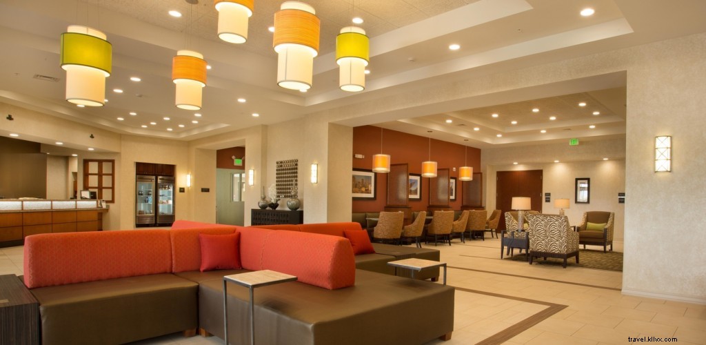 Drury Inn & Suites Phoenix Tempe: Award-Winning Service, Free Amenities & Pet-Friendly Stays