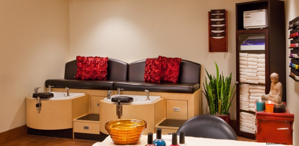 Phoenix Marriott Resort at The Buttes, Tempe: Luxury Desert Retreat with Stunning Views