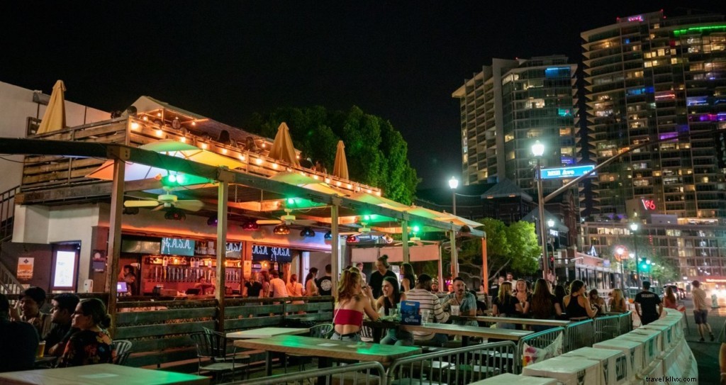 Top Sports Bars in Tempe: Ultimate Game-Day Spots Near ASU and Tempe Marketplace