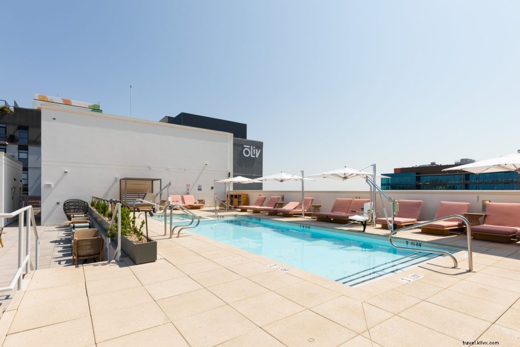 Top Rooftop Pools in Tempe, Arizona: Stunning Views and Summer Oases